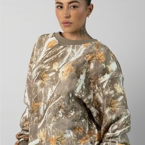 Camouflage Print Sweatshirt